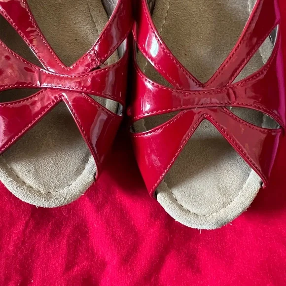 Steve Madden Red cheetah wedges - Picture 5 of 6